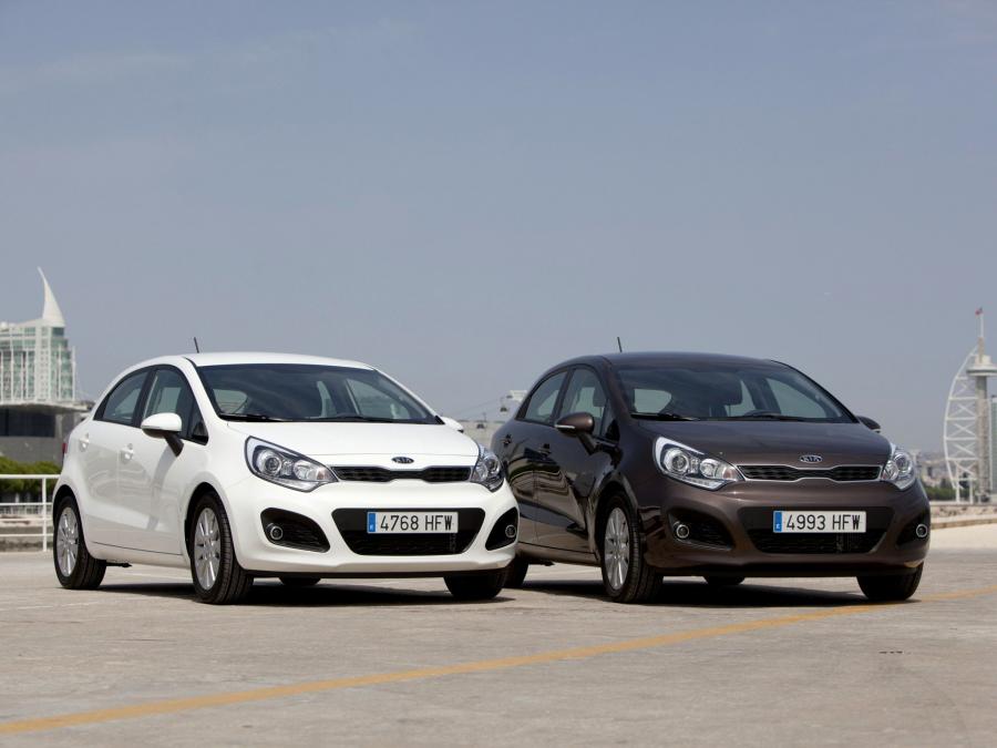  Kia Rio 5-Door EcoDynamics 2011 года  (фото 12 из 27)